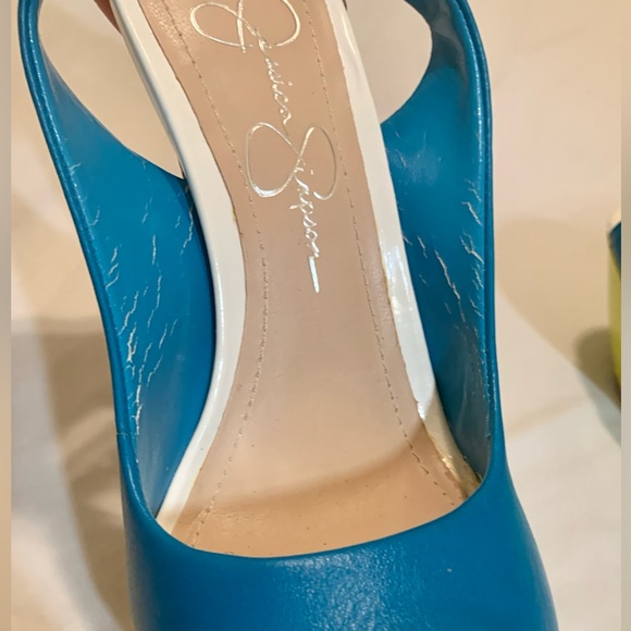 Jessica Simpson pump platform - Picture 7 of 9